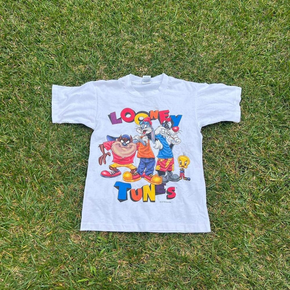 1995 Looney Tunes graphic tee 90s rare men’s size S Small